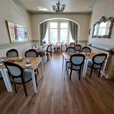 Lily Hotel Blackpool Exterior foto