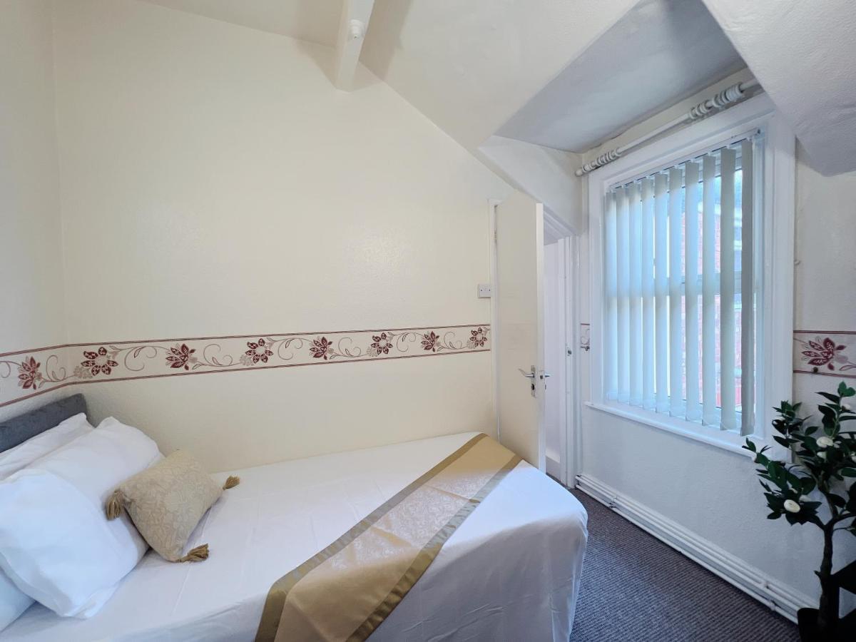 Lily Hotel Blackpool Exterior foto