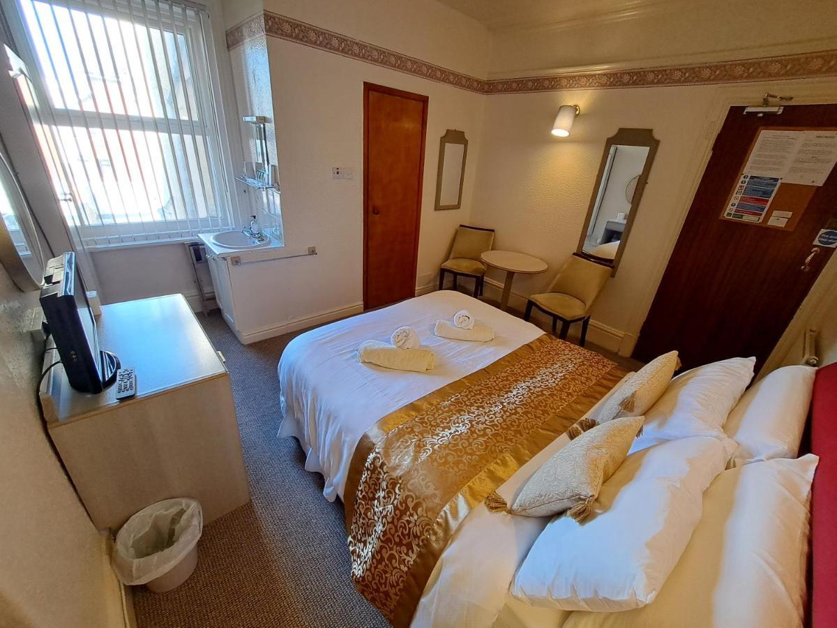 Lily Hotel Blackpool Exterior foto